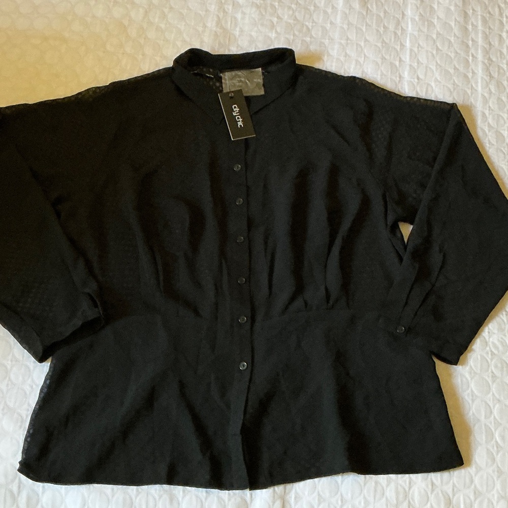 City Chic, large/22, Black Shirt.
